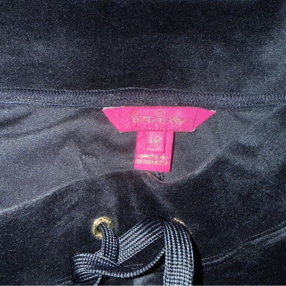 Lilly Pulitzer Black Velvet Everyday Track Set - Picture 9 of 10